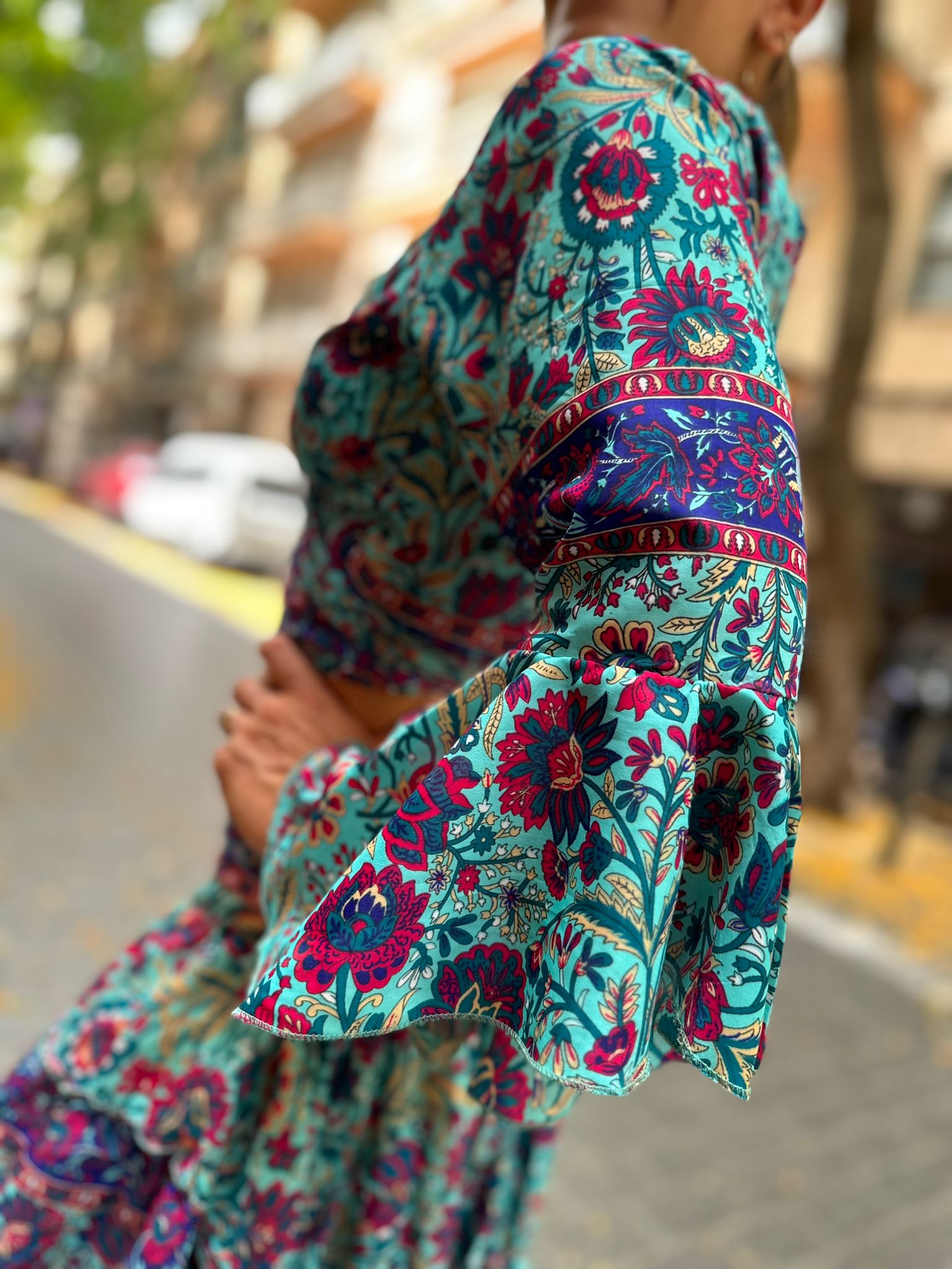 Conjunto Lola de Seda Turquesa y Fucsia