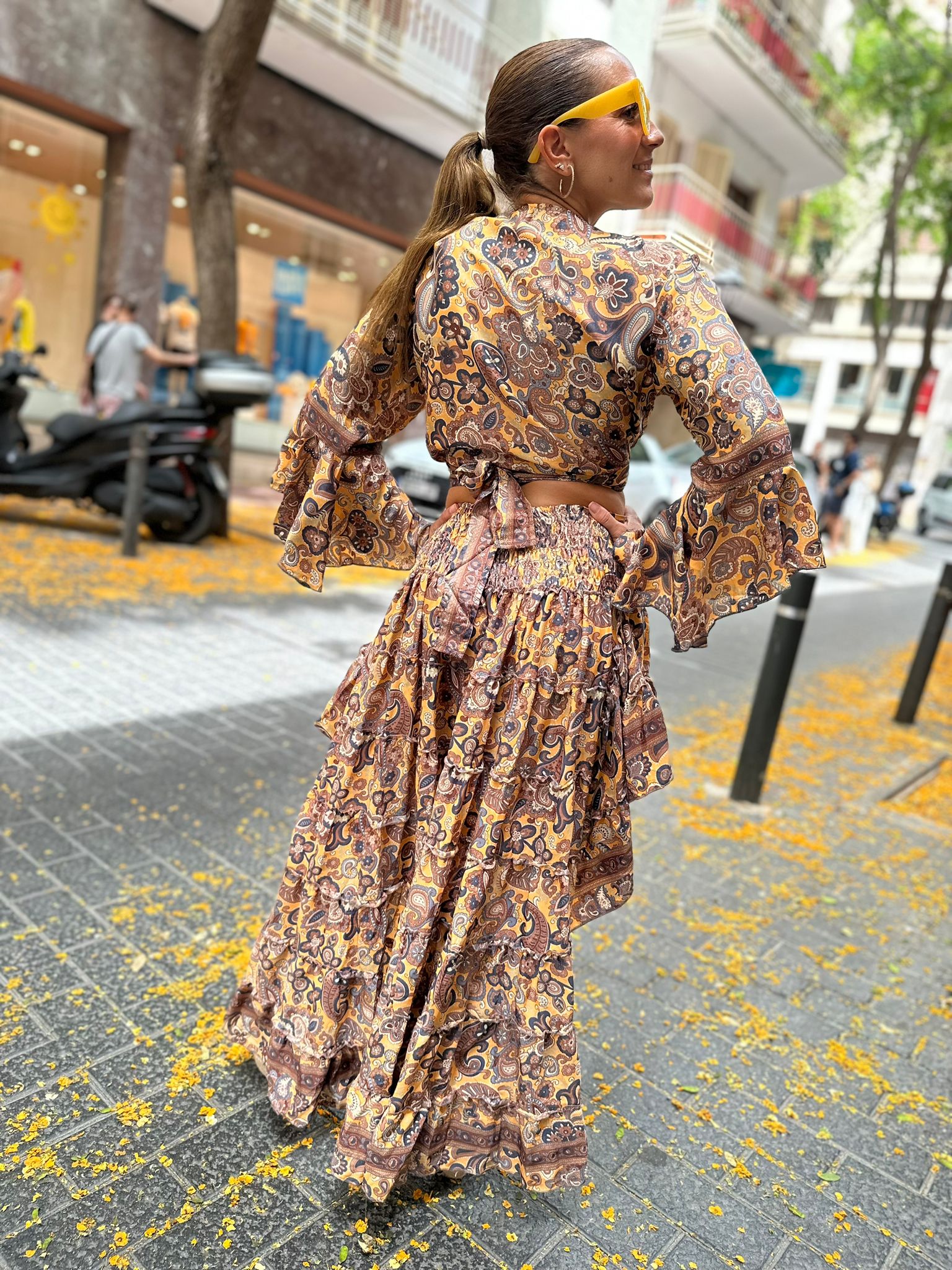 Conjunto Lola de Seda Tierra