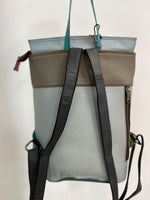 Cargar imagen en el visor de la galería, Mochila de Piel BERLÍ
